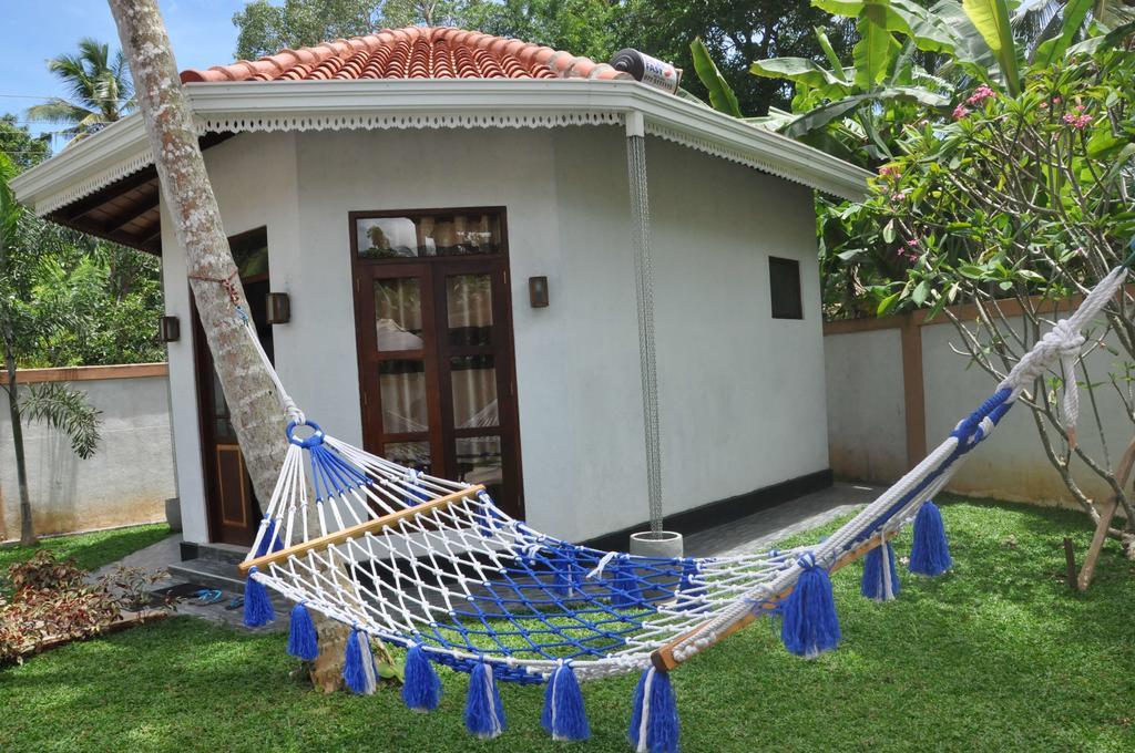 Helis Place Unawatuna Exterior photo
