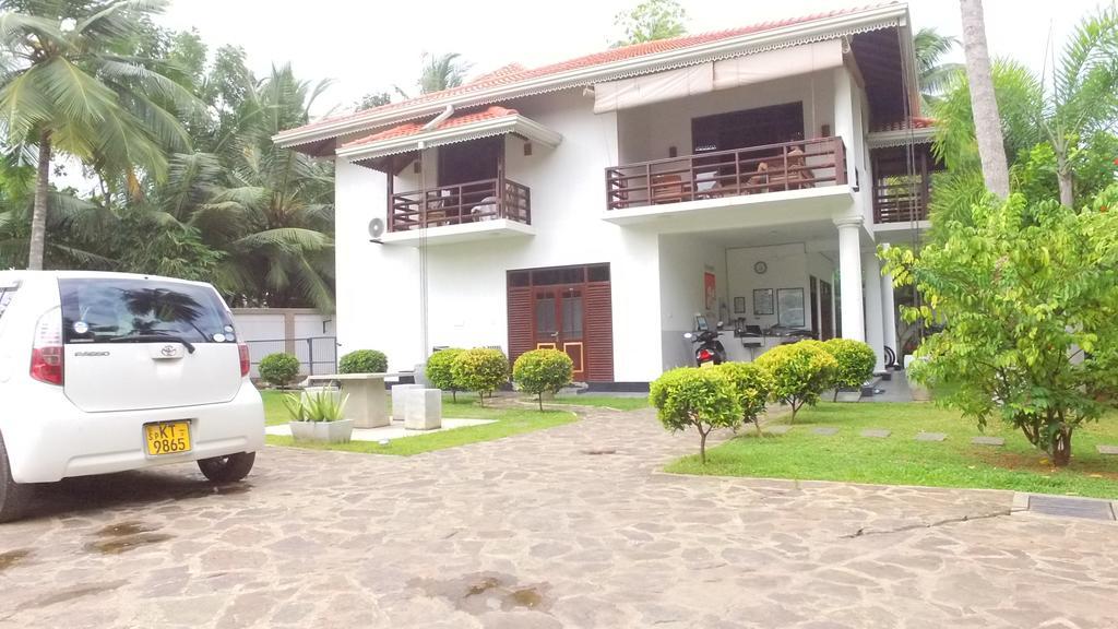 Helis Place Unawatuna Exterior photo
