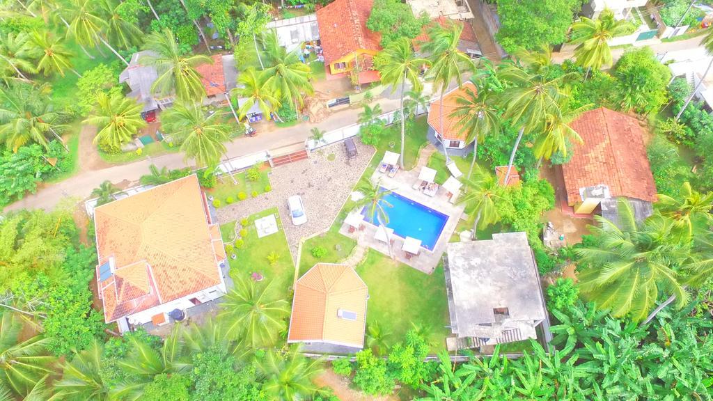 Helis Place Unawatuna Exterior photo